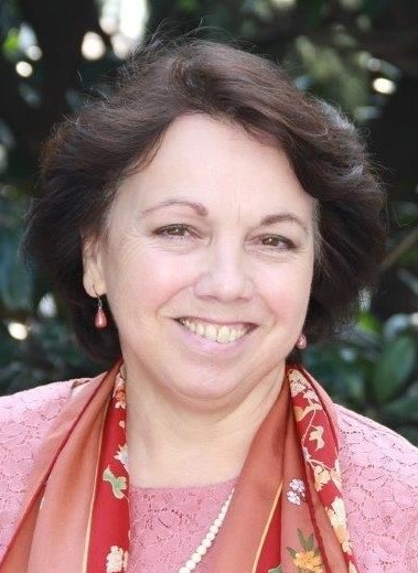 Dr. Christine D. Althauser Beirat Beschnitten